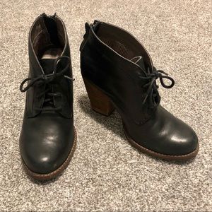 Eastland Black Faux Leather Ankle Boots